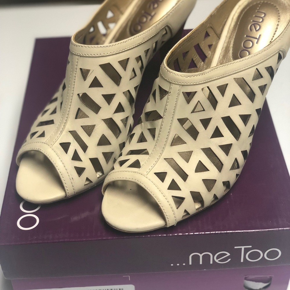 ...Me Too Cream Size 7 Laser-Cut Peep-Toe 4 Inch Heeled Mules